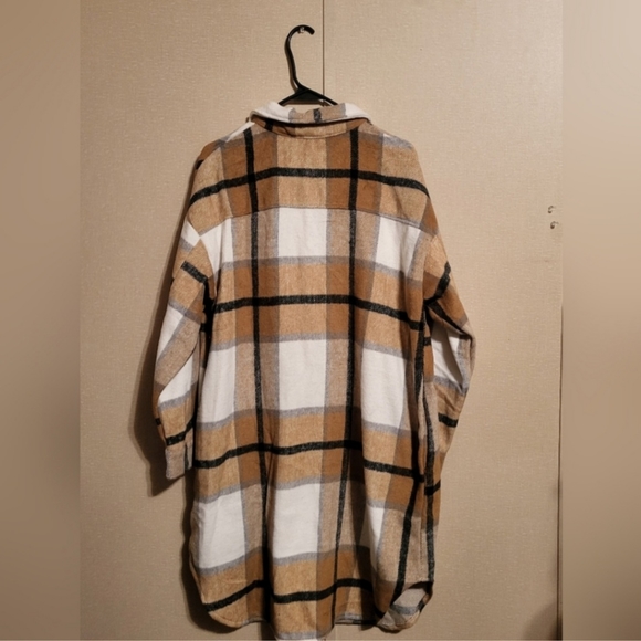 2 Jackets! 2 Jackets! Quilt Jacket- Gallery New York and Flannel Plaid Jacket - Picture 8 of 8